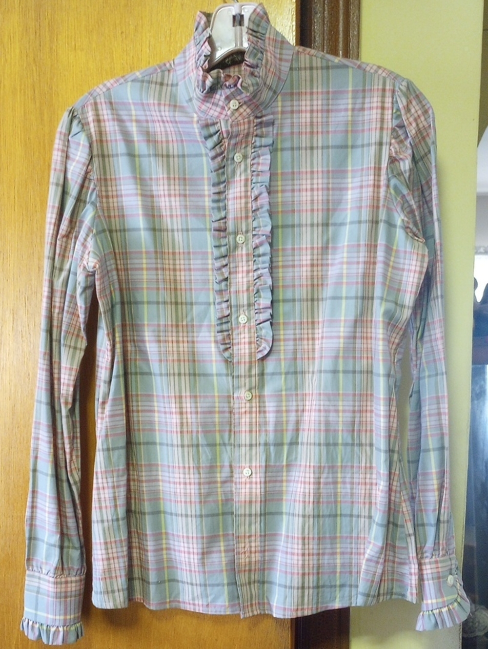 Roots Vintage Classic Modest Plaid Cotton Blouse. Gray Pink Yellow Peach. Size 8